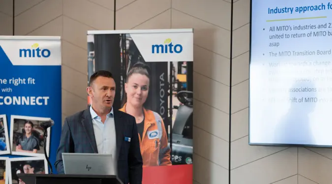 Breakfast-Gisborne-JL