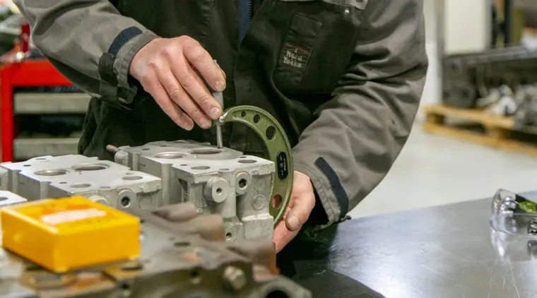 Automotive Machining Technician