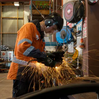 AB-Equip-feat__FitMaxWzM0NSwzNDVd